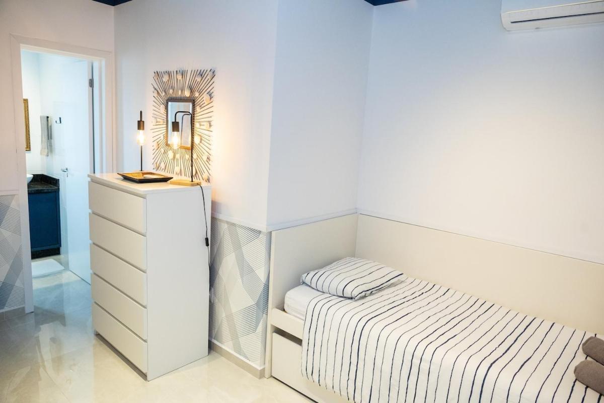 Apartamento Charmoso Duplex! A 50m Da *